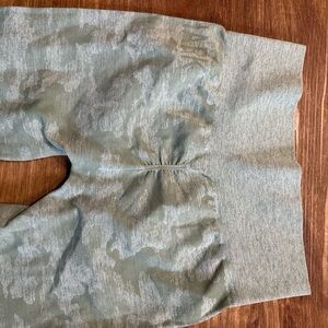 Gymshark Green Sweatpants for Active Comfort